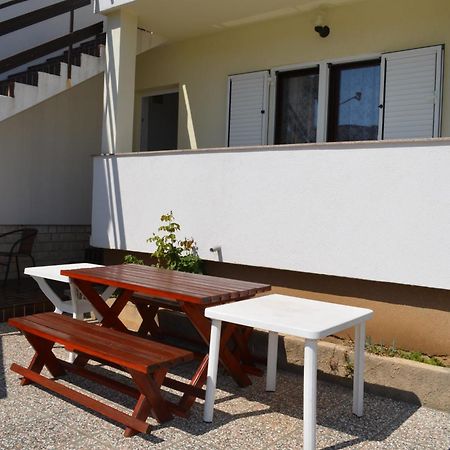 Apartments Aneva 1 Baška Eksteriør billede