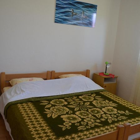 Apartments Aneva 1 Baška Eksteriør billede