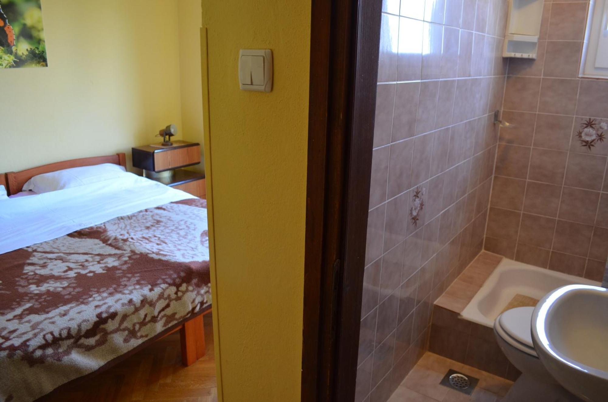 Apartments Aneva 1 Baška Eksteriør billede